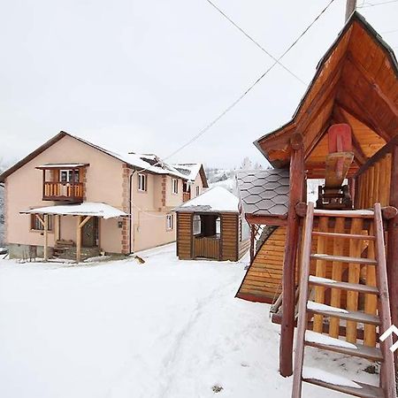 斯拉夫西克На Гірському Схилі公寓 外观 照片